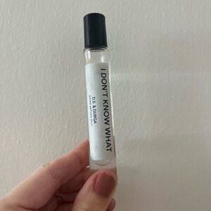 D.S. & Durga I Don't Know What Pocket Perfume with Black Cap